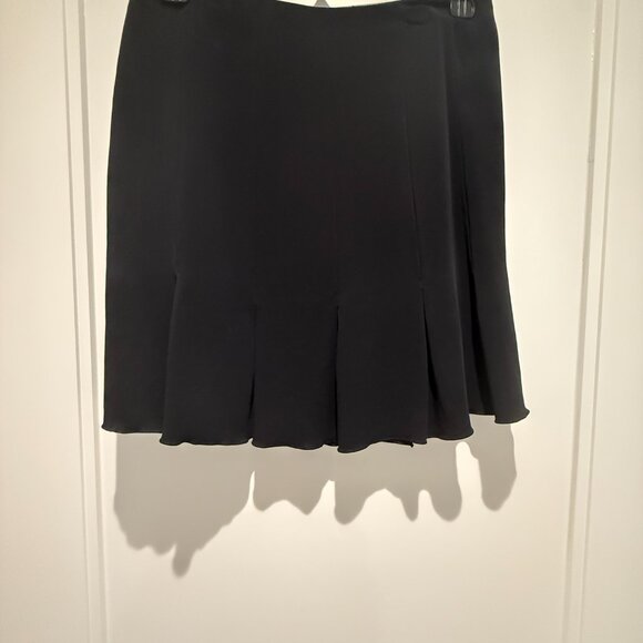 Rachel Zoe black A-line mini skirt with front slits. Elegant, simple. - Picture 3 of 6